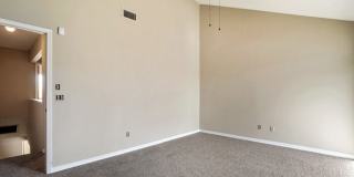 3517 Peeler Road Gallery 7