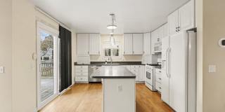 481 Village Oaks Court Gallery 9