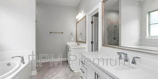 3673 Spanish Trail Gallery 16
