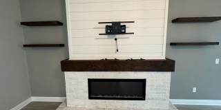 Spacious 5-Bedroom Riverview Home Gallery 15