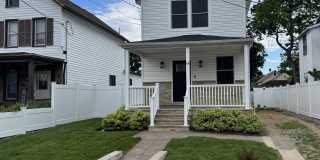 13 Locust Avenue Gallery 1