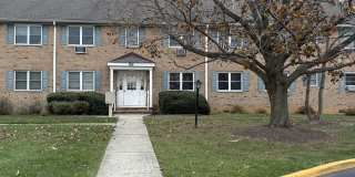 32 Manchester Court unit: D 32 Manchester Court unit: D Gallery 1