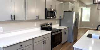 2216 Whittier Avenue - 1 Gallery 7