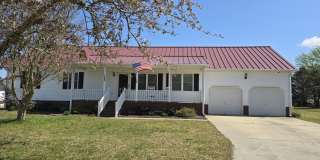 Just Minutes to the USCG Base Like New 3 Bed, 2 Bath Ranch Gallery 1