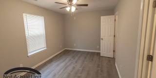 Super cute 3 bedroom duplex Gallery 11