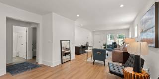 FURNISHED Duplex Unit - 2 Bedrooms/2 Baths/Off street parking  - 636 Frances PL Unit B  Atlanta GA 30318 Gallery 15