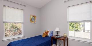 8800 COMMUNITY SQUARE Lane Gallery 12