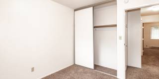 Churchill Gardens Apartments Gallery 12