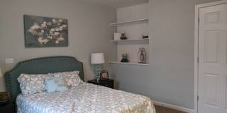 Room in 3 Bedroom Home at Chester St Gallery 28