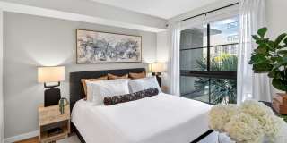Manor Biscayne Gallery 14