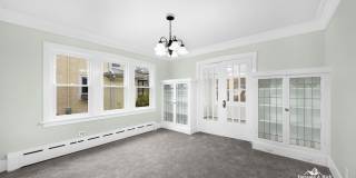Single Family Home in Historic Oak Park Neighborhood Gallery 7