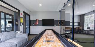 Alinium at Zionsville Gallery 23