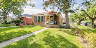 Charming 3-Bedroom Ranch in the Heart of Garden City Gallery 39