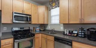 Commons on Potomac Square Gallery 17