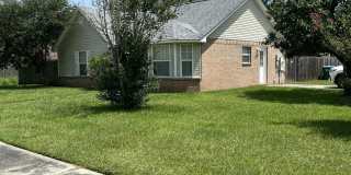 501 Woodward Drive Gallery 1