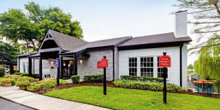 Willow Apartments Gallery 10