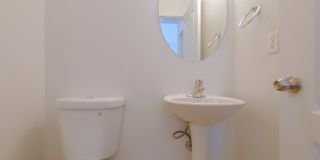 Charming 3 Bed 2.5 Bath Home in Rio Rancho! Gallery 6