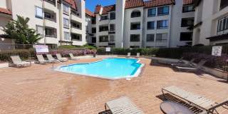 Resort style living - 2 Bd/2Ba 1,100 SqFt Condo Gallery 31