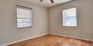 1015 Macy Street Gallery 8