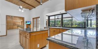 15305 SW 74th Ct Gallery 8