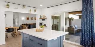 1027 W PERALTA Avenue Gallery 30
