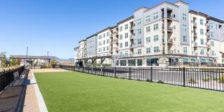 Flatiron Flats Apartments Gallery 35