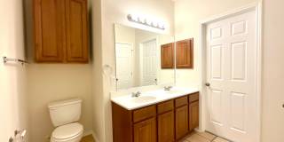 **APPLICATION RECEIVED** Spacious 5-Bedroom Retreat with 2-Car Garage & Prime Location Near Lackland AFB! Gallery 22