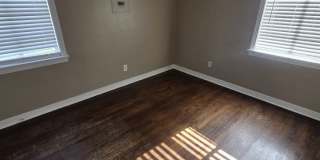 3218 Thomas Avenue Gallery 19