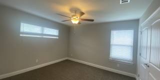 8461 Laredo Street Gallery 41