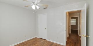 1344 Cherry Street - 8 Gallery 10