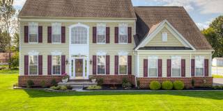 Stunning 4 bedroom, 2.5 bath, 2 story colonial  Coming soon Gallery 1