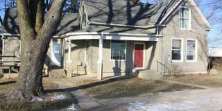 Acreage Nestled In City Of Pella Gallery 1