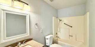 CASA VERDE - One Bedroom - Unfurnished - Long Term Gallery 10