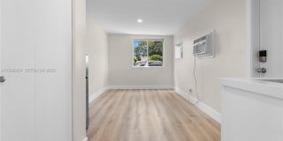 7401 SW 38th St Gallery 7