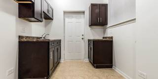 418 S Laramie Gallery 18
