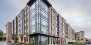 The Upton Short Hills Gallery 21