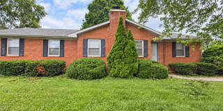 3 bedrooms- 1.5 bath home Gallery 1