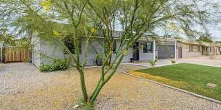 3701 E Ludlow Dr Gallery 21