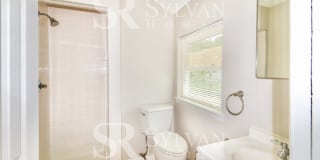 520 King George Road Gallery 13