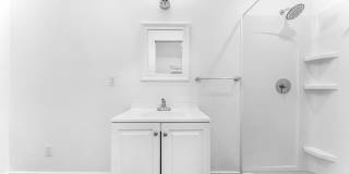 422 N Batavia St. Gallery 20