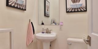 Massive Newly Renovated 11-Bedroom House on E. 14th  – Prime Campus Location! Gallery 13