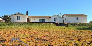 Spectacular View from this Single Story Home! Gallery 14