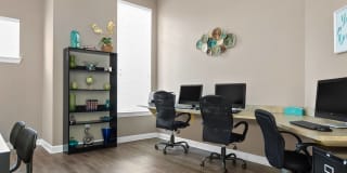 Bridge Pointe Apartments Gallery 27