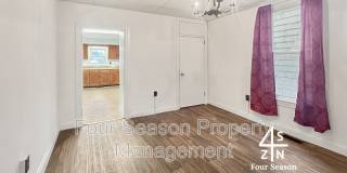 338 South Locust Street Gallery 10