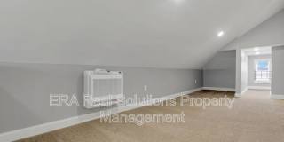 741 E Mound St Gallery 18