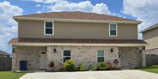 107 Mimosa Street Gallery 1