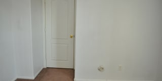 Single Story Three Bedroom Home in the Heart of Henderson Gallery 27