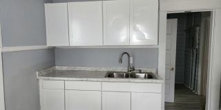 1809 E Main St Gallery 13