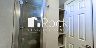 Must See 3 Bedroom/3 Bathroom Home near Edgemere Park Gallery 18