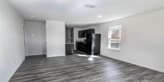 701 E Hanna Street Gallery 1